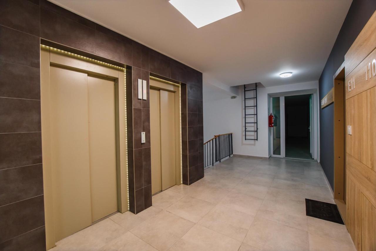 No. 11 - The Penthouse In City Center Oradea Ngoại thất bức ảnh