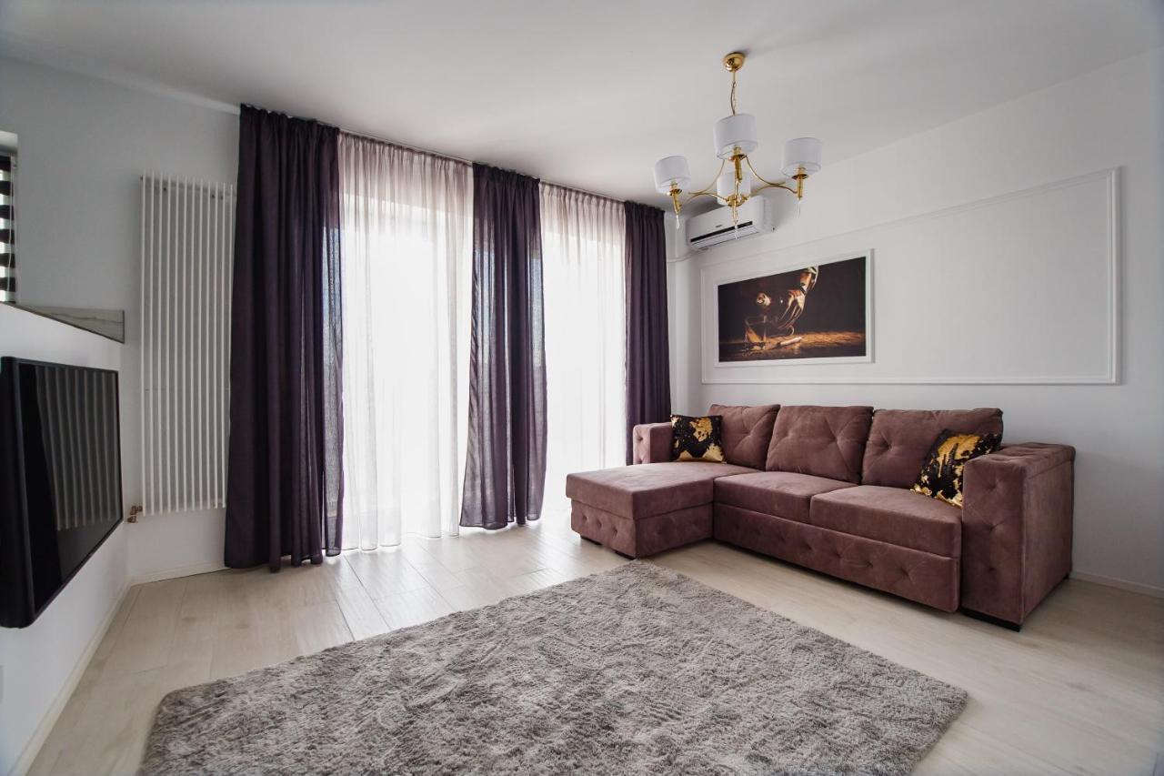 No. 11 - The Penthouse In City Center Oradea Ngoại thất bức ảnh