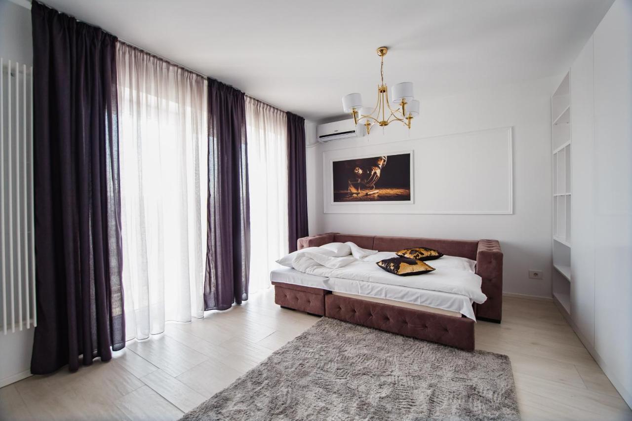 No. 11 - The Penthouse In City Center Oradea Ngoại thất bức ảnh